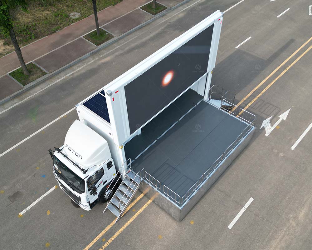 LR245S Solar-Powered LED Roadshow Truck